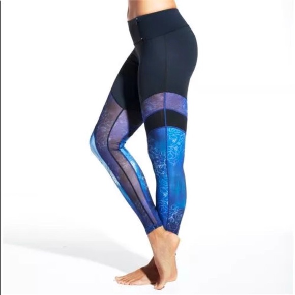 CALIA by Carrie Underwood Pants - Calia by Carri Underwood leggings